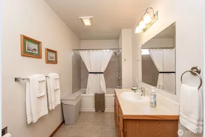 410 E Front Street, Port Angeles, WA 98362 - Photo 19