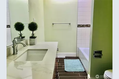 16241 54th Avenue S, Tukwila, WA 98188 - Photo 7