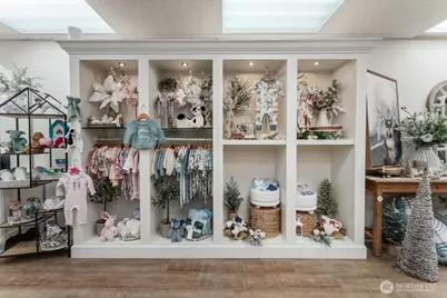 131 E Woodin Avenue, Chelan, WA 98816 - Photo 11