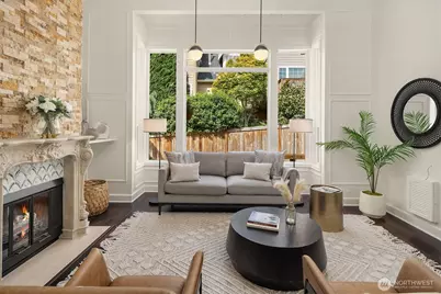 1400 Bellevue Way SE #4, Bellevue, WA 98004 - Photo 11