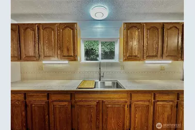 3109 Sumner Avenue, Hoquiam, WA 98550 - Photo 3