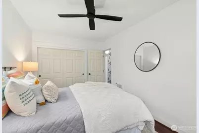 713 26th Avenue #B, Seattle, WA 98122 - Photo 15