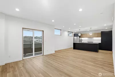 3646 Greenwood Avenue N #A, Seattle, WA 98103 - Photo 7