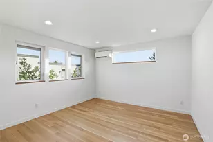 3646 Greenwood Ave N, Seattle, WA 98103 - Photo 19