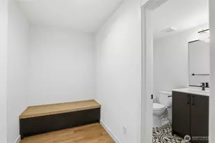 3646 Greenwood Ave N, Seattle, WA 98103 - Photo 5