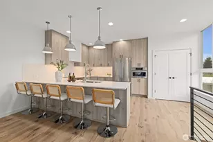 949 NW 61st St, Seattle, WA 98107 - Photo 9