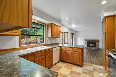 12411 44th Drive SE, Everett, WA 98208 - Photo 11