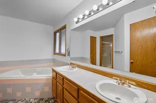 12411 44th Dr SE, Everett, WA 98208 - Photo 23