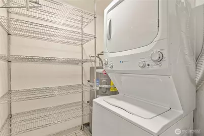 2501 Canterbury Lane E #306, Seattle, WA 98112 - Photo 29