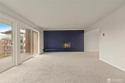 2501 Canterbury Lane E #306, Seattle, WA 98112 - Photo 11