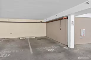 321 10th Ave S, Seattle, WA 98104 - Photo 27