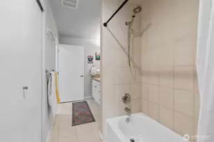 321 10th Ave S, Seattle, WA 98104 - Photo 23