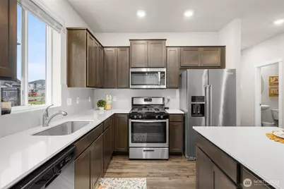 6442 Langley Avenue NE, Bremerton, WA 98311 - Photo 9