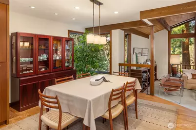 7445 86th Avenue SE, Mercer Island, WA 98040 - Photo 9