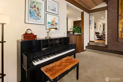 7445 86th Avenue SE, Mercer Island, WA 98040 - Photo 7