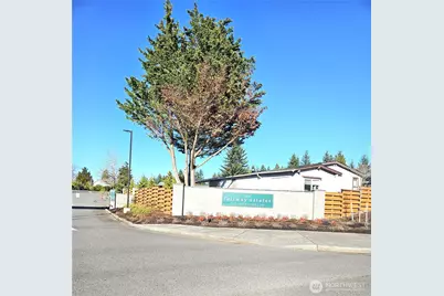 1427 100th Street #75, Everett, WA 98204 - Photo 3