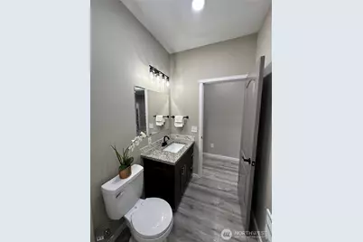 426 E Curtis, Aberdeen, WA 98520 - Photo 17