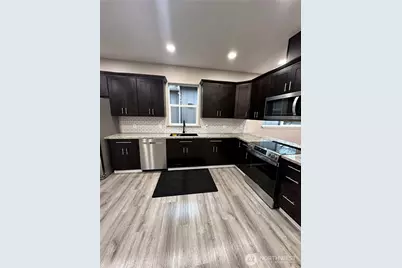 426 E Curtis, Aberdeen, WA 98520 - Photo 11