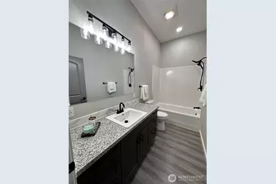430 E Curtis, Aberdeen, WA 98520 - Photo 25
