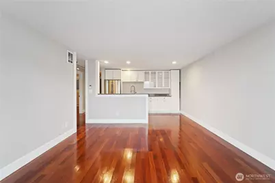 65 Kirkland Avenue #106, Kirkland, WA 98033 - Photo 5