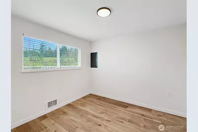 7820 64th Street SE #B, Snohomish, WA 98290 - Photo 9