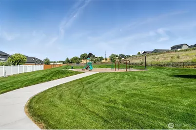 1320 SW Riparian Court, College Place, WA 99324 - Photo 33