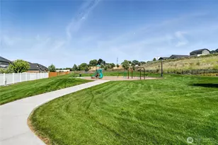 1320 SW Riparian Ct, College Place, WA 99324 - Photo 33