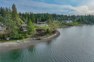 8947 Buttonwood Ln NE, Olympia, WA 98516 - Photo 3