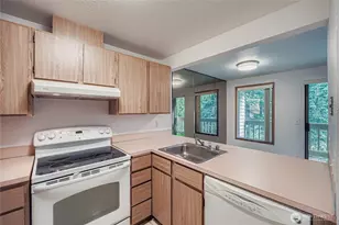 17419 119th Ln SE, Renton, WA 98058 - Photo 9