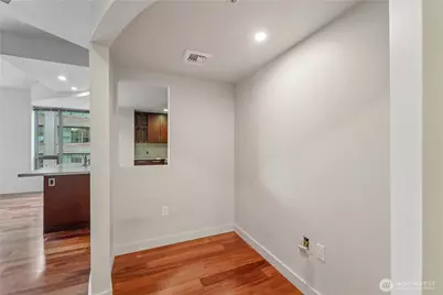 910 Lenora Street #501, Seattle, WA 98121 - Photo 21