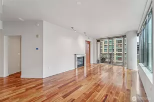 910 Lenora St, Seattle, WA 98121 - Photo 11