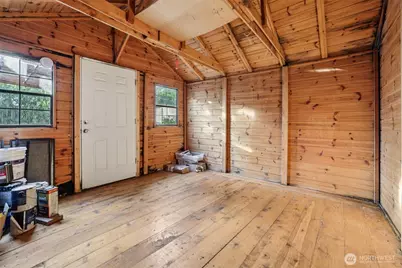 10219 15th Avenue NE, Seattle, WA 98125 - Photo 23