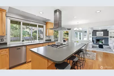 4715 227th Place SE, Sammamish, WA 98075 - Photo 15