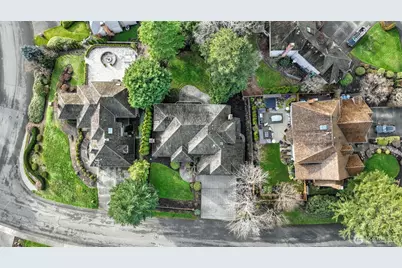 4715 227th Place SE, Sammamish, WA 98075 - Photo 3