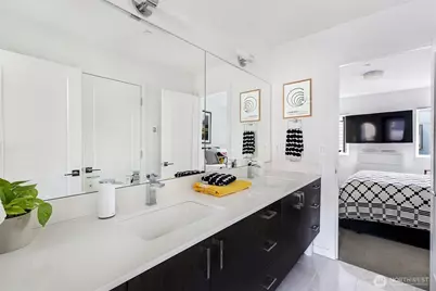 1117 34th Avenue #B, Seattle, WA 98122 - Photo 25