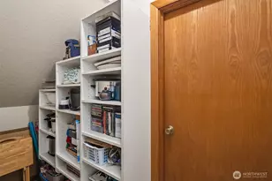 22848 NE 26th St, Sammamish, WA 98074 - Photo 21