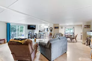 215 North Ave, Kelso, WA 98626 - Photo 5