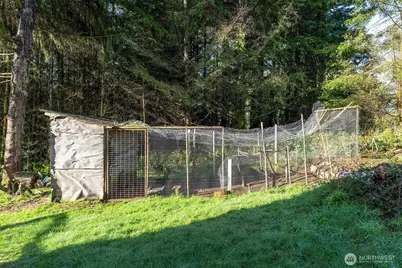 215 North Avenue, Kelso, WA 98626 - Photo 31