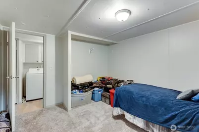 215 North Avenue, Kelso, WA 98626 - Photo 15