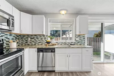 31921 46th Avenue SW, Federal Way, WA 98023 - Photo 13