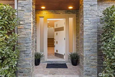 14540 Stone Avenue N, Shoreline, WA 98133 - Photo 3