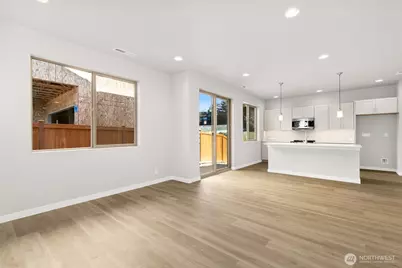 12510 SE 256th Place #7, Kent, WA 98030 - Photo 11