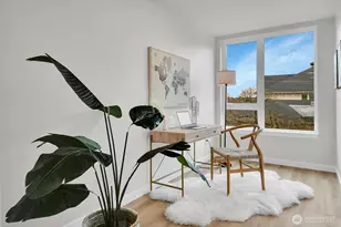 2374 Franklin Ave E, Seattle, WA 98102 - Photo 13