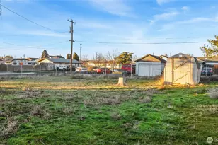 205 E Cedar St, Othello, WA 99344 - Photo 19