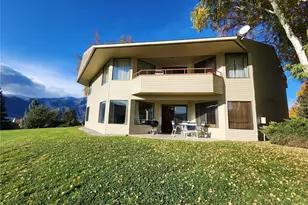 1 Lodge 614-J, Manson, WA 98831 - Photo 3