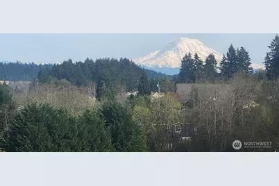 8309 Bayridge Avenue, Gig Harbor, WA 98335 - Photo 3