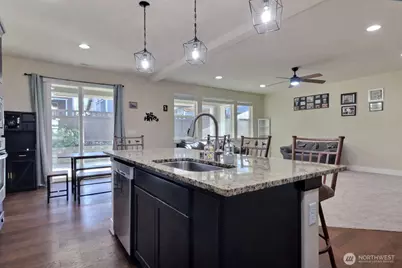 9028 Buttercup Street SE, Tumwater, WA 98501 - Photo 9