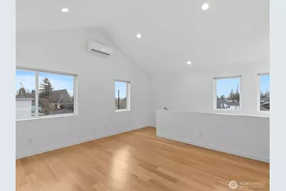 3239 61st Avenue SW #unit B, Seattle, WA 98116 - Photo 19