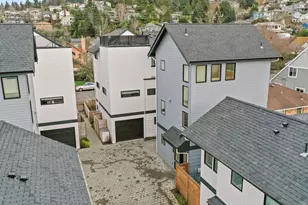 3239 61st Ave SW, Seattle, WA 98116 - Photo 27