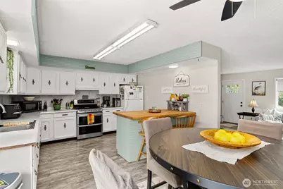 16 Harrison Street, South Bend, WA 98586 - Photo 11